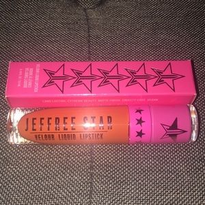Jeffree Star liquid lipstick.